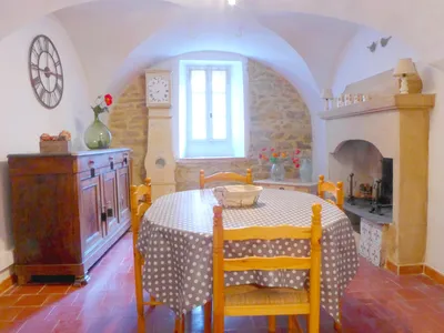 DiningRoom