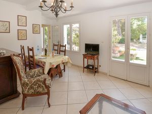 23722657-Ferienhaus-6-La Garde-300x225-4