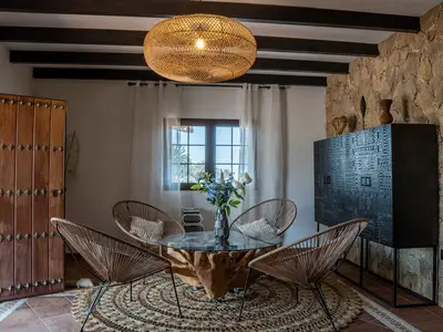 DiningRoom