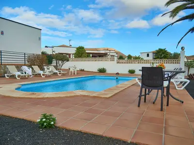PoolOfHouse