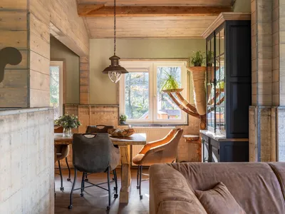 DiningRoom