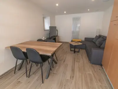 DiningRoom