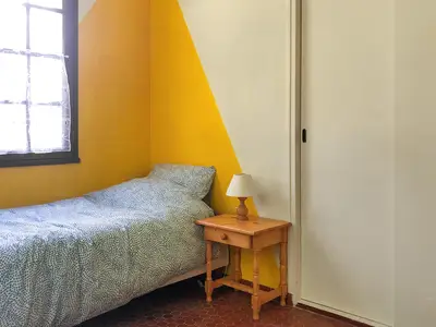 bed