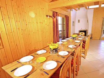DiningRoom