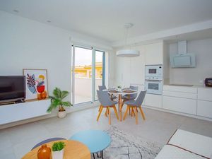 23458410-Ferienhaus-4-La Zenia-300x225-3