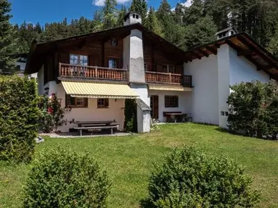 Ferienhaus für 8 Personen in Laax 2/10