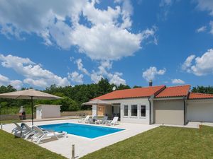 23939331-Ferienhaus-8-Labin-300x225-0