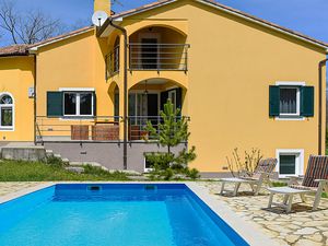 23764143-Ferienhaus-8-Labin-300x225-0