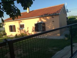 23777000-Ferienhaus-5-Labin-300x225-1