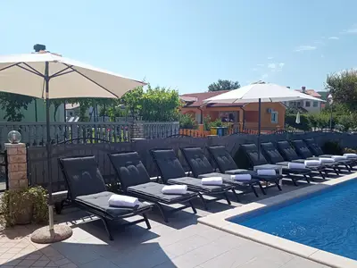 pool