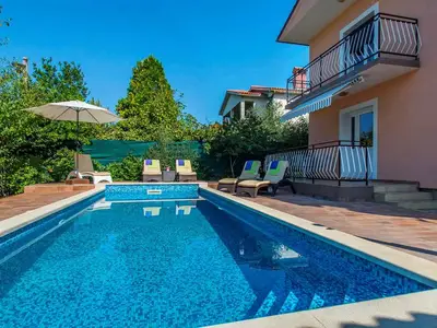 Ferienhaus für 12 Personen (250 m²) in Labin 1/10