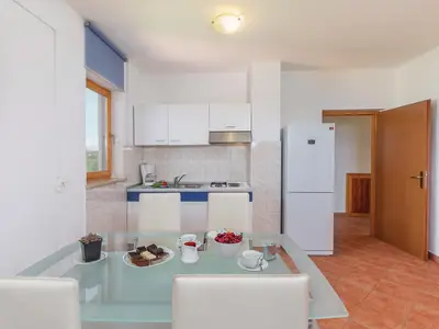 Ferienhaus für 4 Personen (65 m²) in Labin 3/10