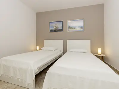 Zweites Schlafzimmer