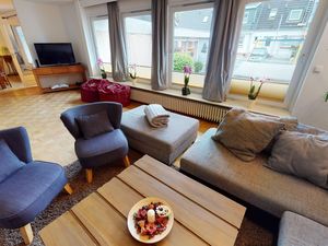 23988685-Ferienhaus-10-Laboe-300x225-2