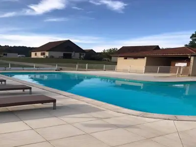 PoolOfHouse