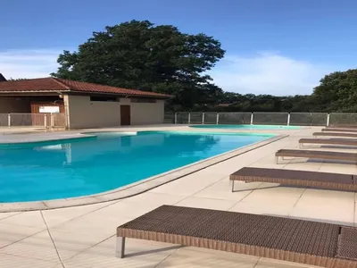 PoolOfHouse