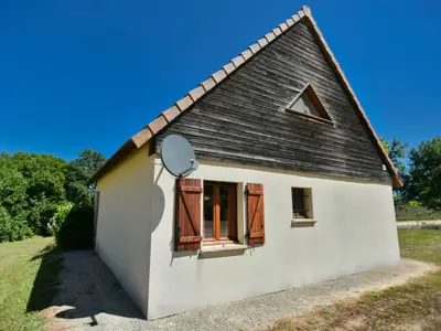Außenseite Ferienhaus [Sommer]