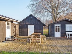 23529435-Ferienhaus-4-Læsø-300x225-5