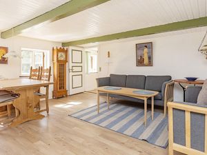 23671003-Ferienhaus-4-Læsø-300x225-3