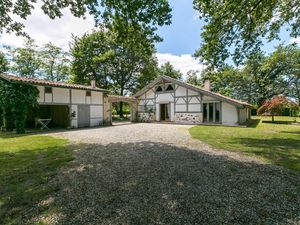 Ferienhaus für 8 Personen (160 m²) in Laluque