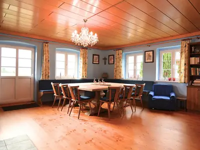 DiningRoom
