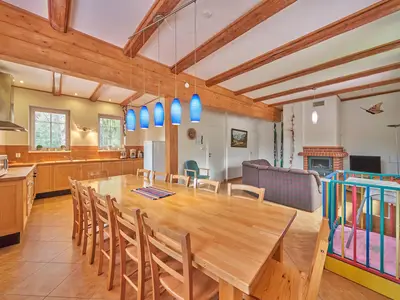 DiningRoom