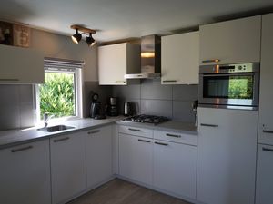 23987567-Ferienhaus-4-Langedijk-300x225-3