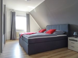 23096441-Ferienhaus-5-Langelsheim-300x225-4