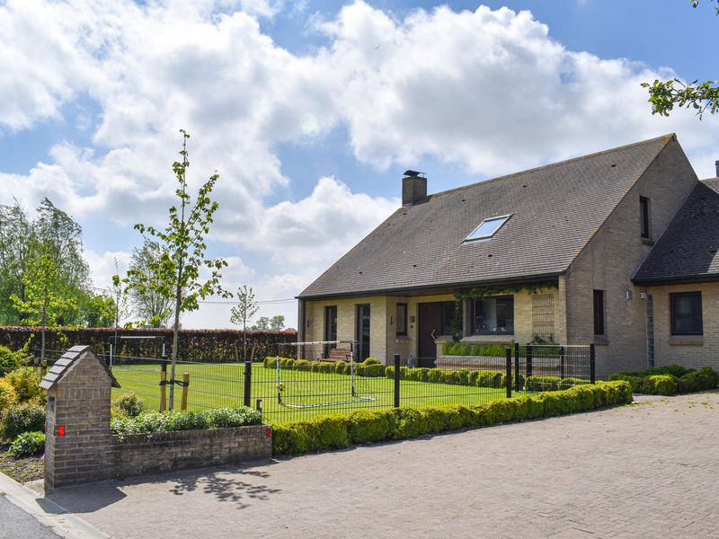 23760940-Ferienhaus-14-Langemark-800x600-0