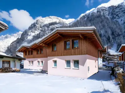 Außenseite Ferienhaus [Winter]