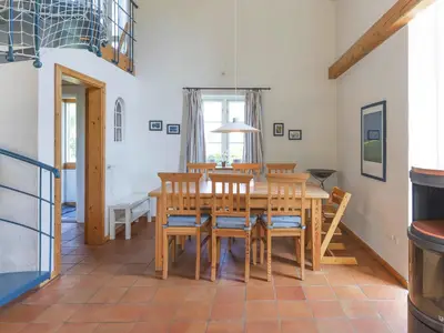 DiningRoom