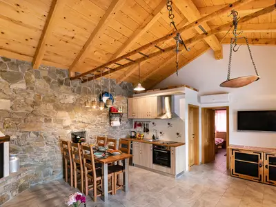 Ferienhaus für 9 Personen (120 m²) in Lanišće 9/10