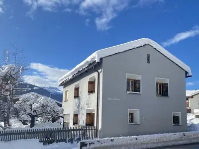 Ferienhaus für 9 Personen (112 m²) in Lantsch/Lenz 1/10