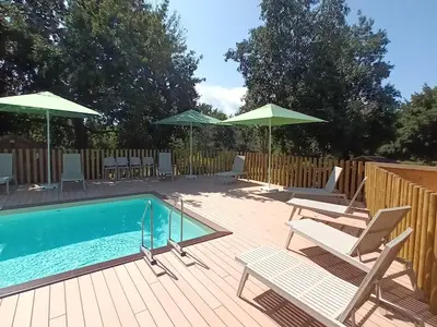 PoolOfHouse