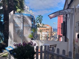 23898021-Ferienhaus-6-Las Palmas de Gran Canaria-300x225-3