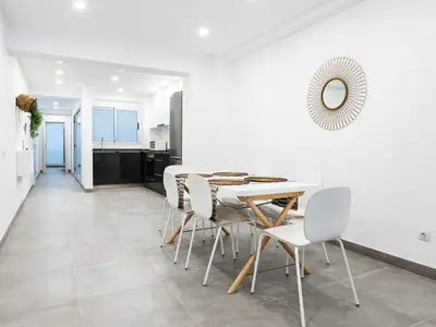 DiningRoom