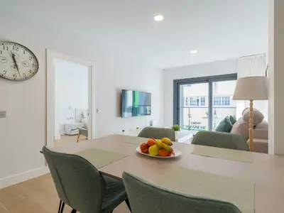 DiningRoom