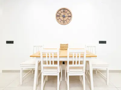 DiningRoom