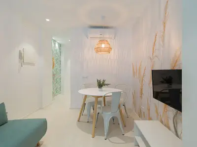 DiningRoom