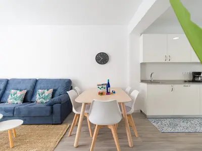 DiningRoom
