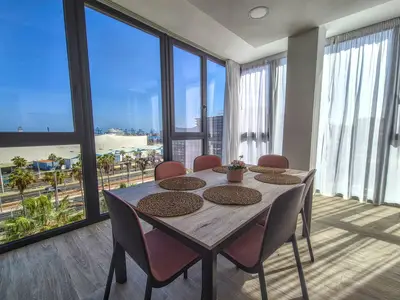 DiningRoom