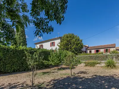 house house