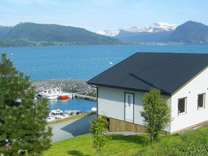 549985-Ferienhaus-4-Lauvstad-300x225-0