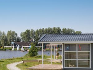 23750584-Ferienhaus-4-Lauwersoog-300x225-2