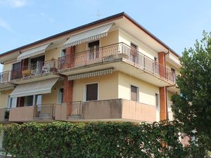 21863055-Ferienhaus-6-Lazise-300x225-0