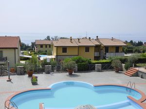 23540926-Ferienhaus-4-Lazise-300x225-4