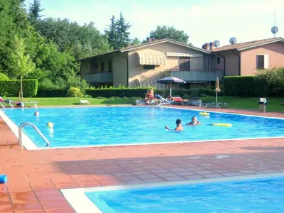PoolOfHouse