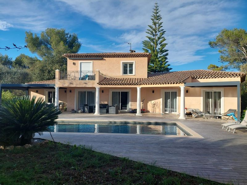 23685488-Ferienhaus-8-Le Biot-800x600-1