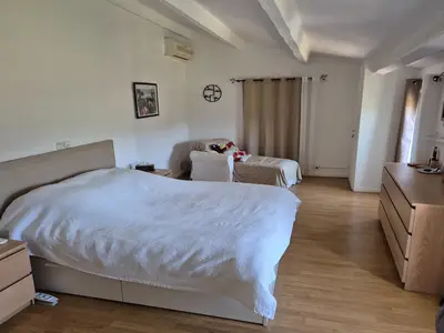PoolOfHouse