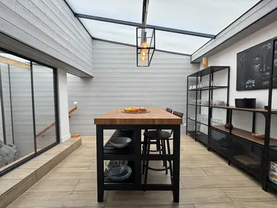 DiningRoom